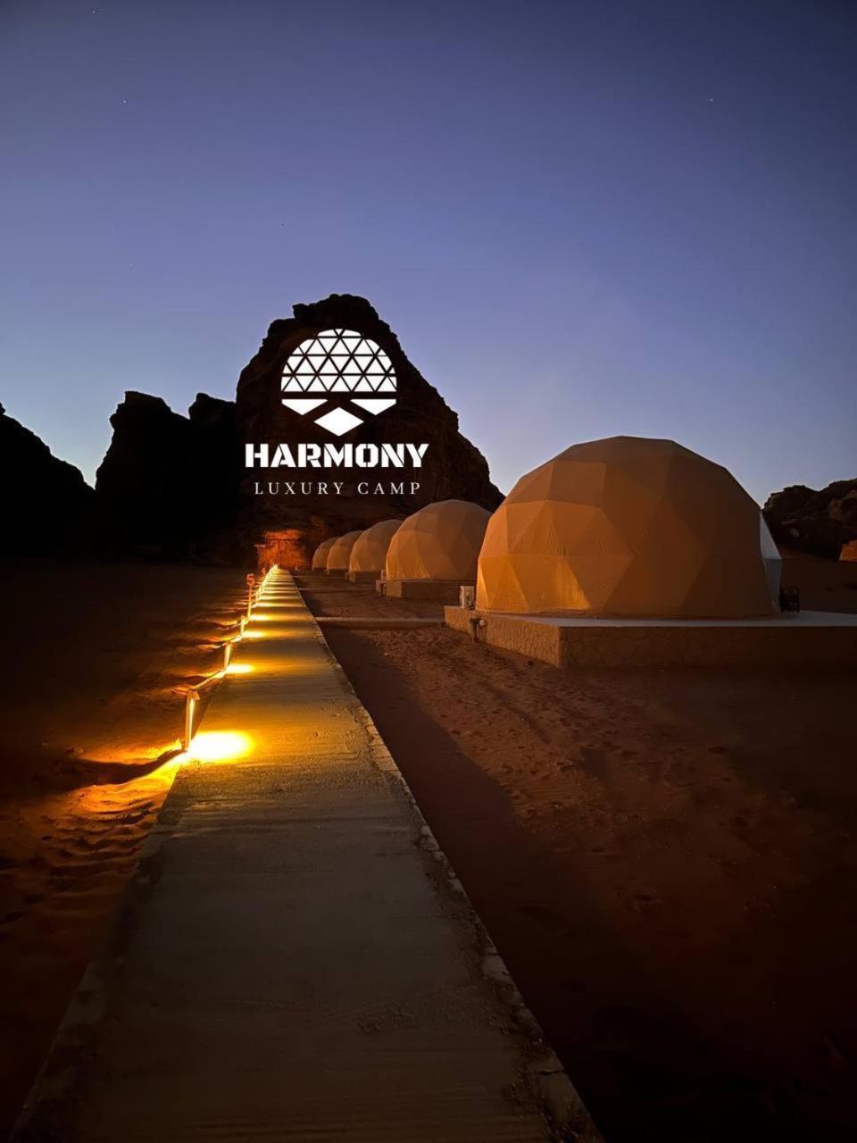 Отель Harmony Luxury Camp Вади-Рам Экстерьер фото